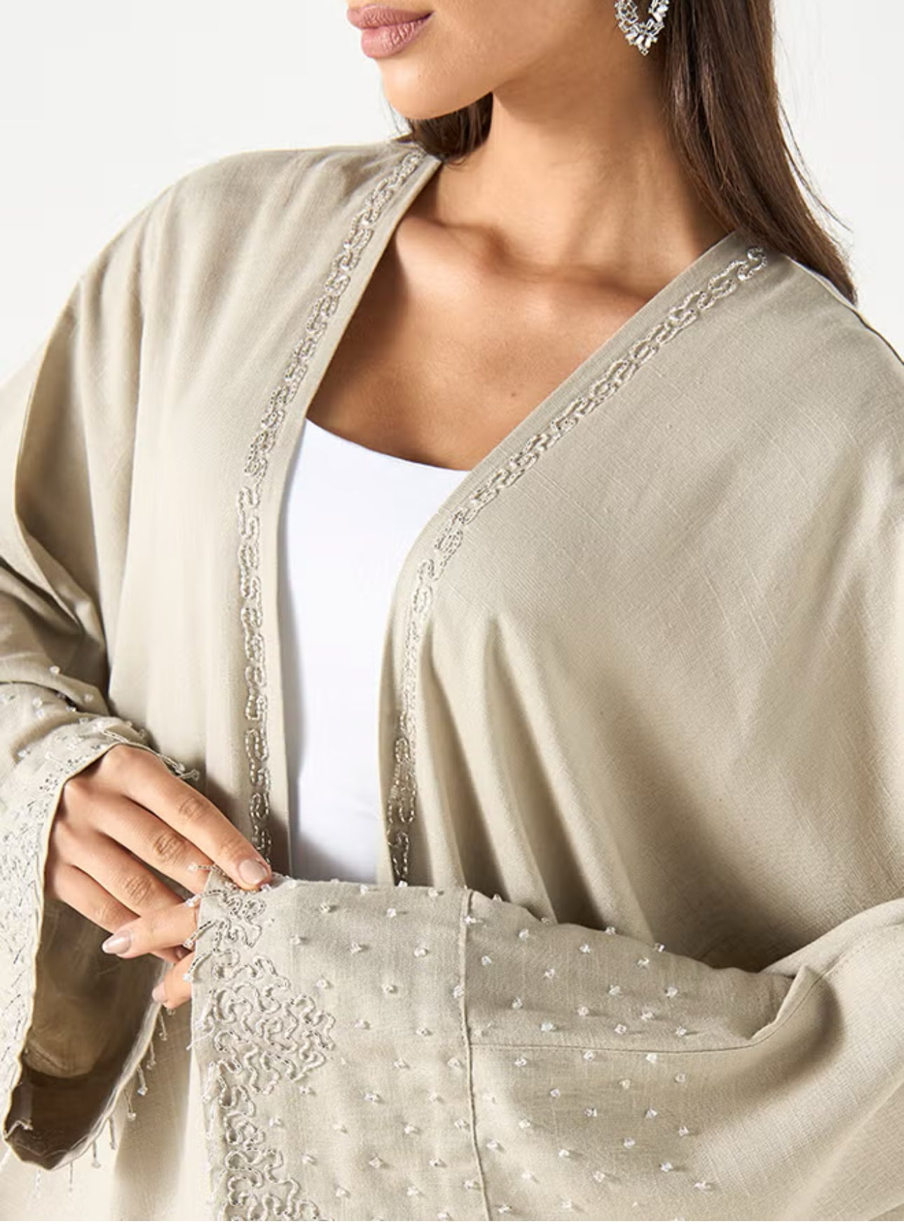 Pearl-Embellished Bisht Abaya - HM